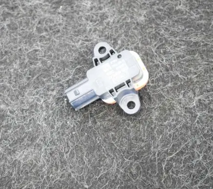 Ford Kuga II Airbag deployment crash/impact sensor F2GT14C676AA