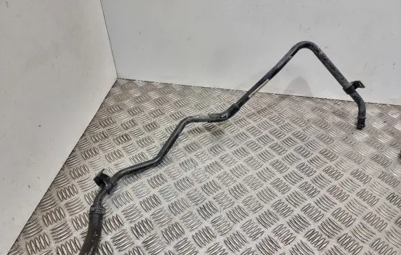 Mercedes-Benz Sprinter W906 Engine coolant pipe/hose A9068322215 A9068322223