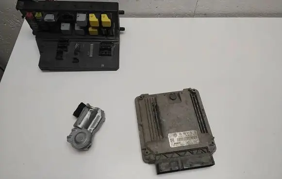 Volkswagen Crafter Engine ECU kit and lock set 03L906012Q 9064620130 A9069006701