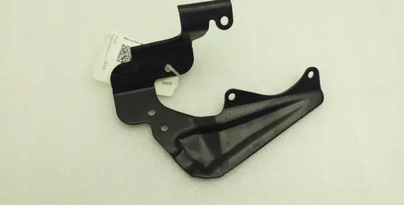 Porsche Cayenne (92A) Other engine bay part 06E103177C
