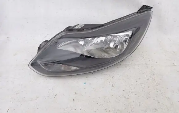 Ford Focus Headlight/headlamp