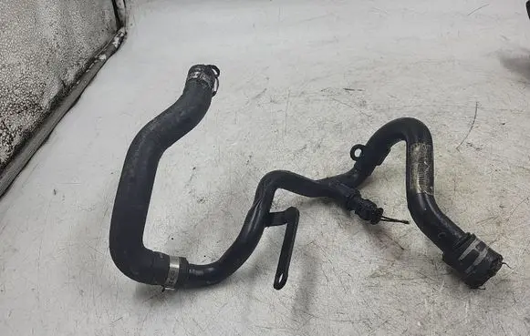Audi A4 S4 B8 8K Engine coolant pipe/hose 059121070D