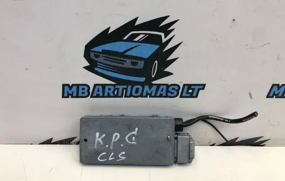 Mercedes-Benz CLS C219 Phone control unit/module R10028419 111005005