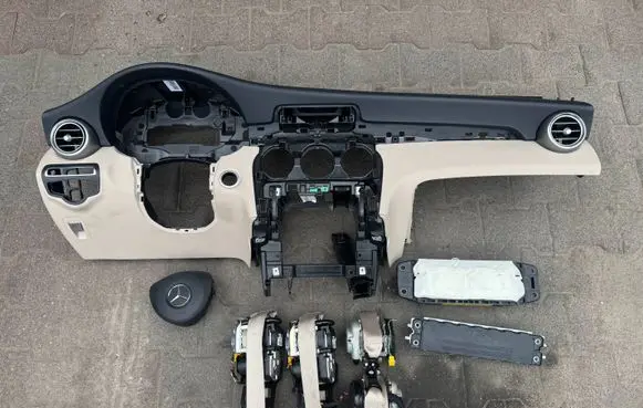 Mercedes-Benz GLC X253 C253 Dashboard 