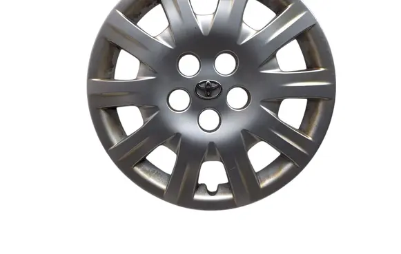 Toyota Avensis T270 R16 wheel hub/cap/trim 83458A0 91767A0 426020F050