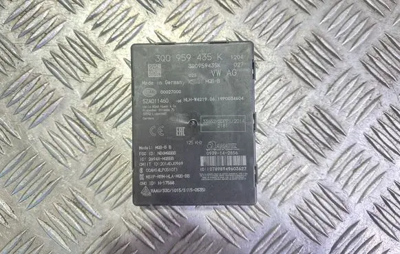 Volkswagen PASSAT B8 Keyless (KESSY) go control unit/module 3Q0959435K
