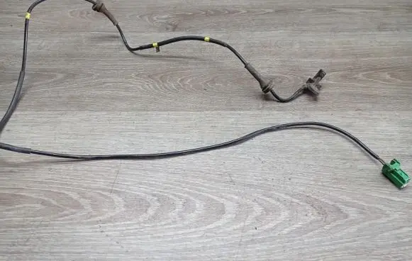 Volvo S60 ABS rear brake sensor 1071160383 3524257