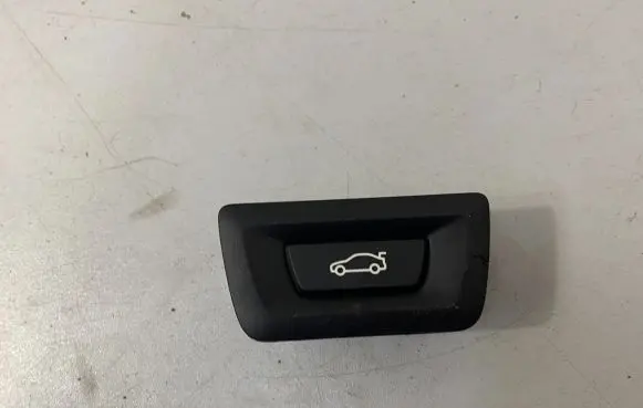 BMW 6 G32 Gran Turismo Tailgate/boot open switch button 9275119