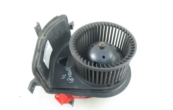 Volkswagen Golf III Heater fan/blower 1H1820021