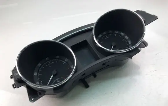 Skoda Superb B8 (3V) Speedometer (instrument cluster) 3T1920841L