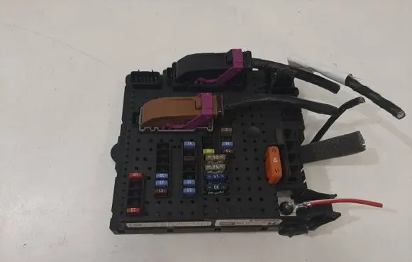 Volvo S60 Fuse module 30728512