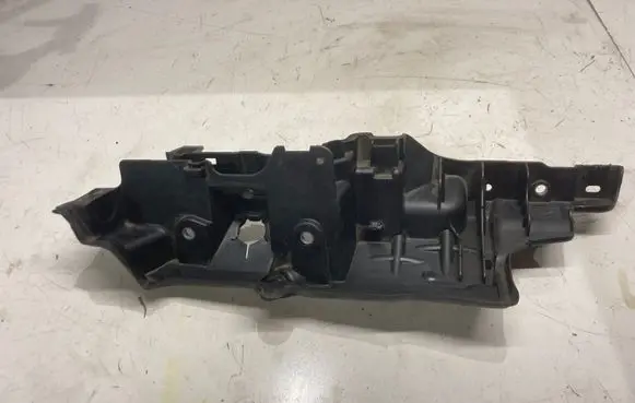 Nissan Qashqai Other engine bay part 175B11122R 175B100QAA 175B17398R
