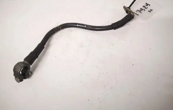 Audi A4 S4 B6 8E 8H Positive cable (battery)