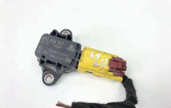 Audi A3 S3 8P Airbag deployment crash/impact sensor 8P0955557