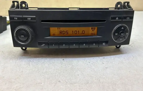 Mercedes-Benz Sprinter W906 Radio/CD/DVD/GPS head unit A9068200886 7076AN085053258 85053258