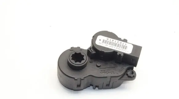 Nissan Leaf I (ZE0) Air flap motor/actuator T1009914P