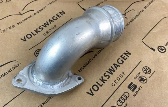 Audi A8 S8 D4 4H Intake resonator 057145958Q