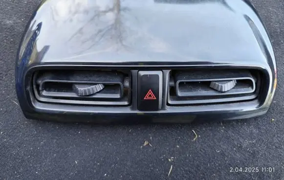 Mitsubishi Space Star Dash center air vent grill 8002B217XA 8030A211ZZ