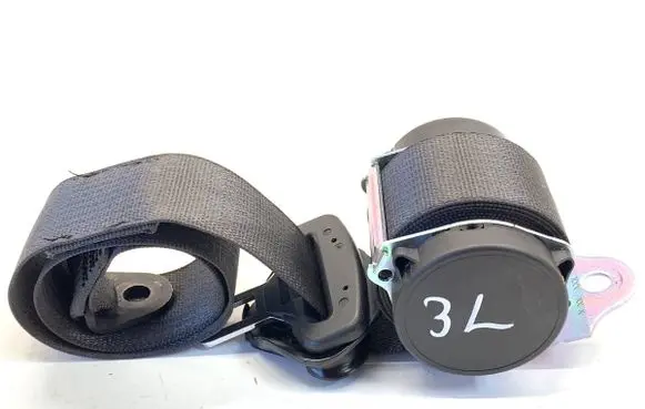 Opel Zafira C Rear seatbelt 13332243
