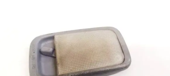 Toyota RAV 4 (XA20) Rear seat light