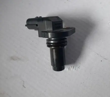 Volvo XC60 Camshaft position sensor 31272689 6G9N12KO73BB
