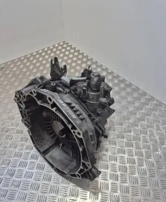 Chevrolet Captiva Manual 6 speed gearbox 55567634 0822680 110725423D
