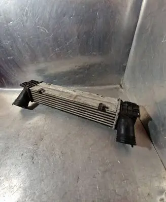 BMW 3 E90 E91 Intercooler radiator 7798788