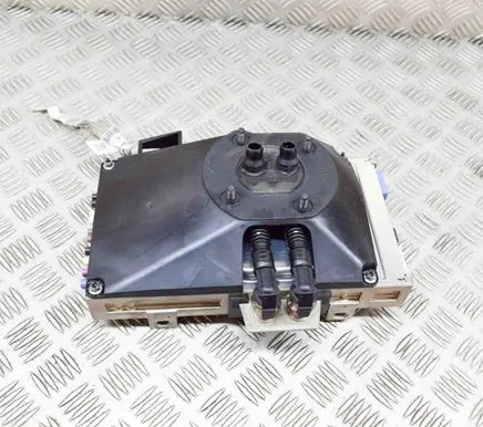 Tesla Model 3 Other devices 146577301D 146577200A