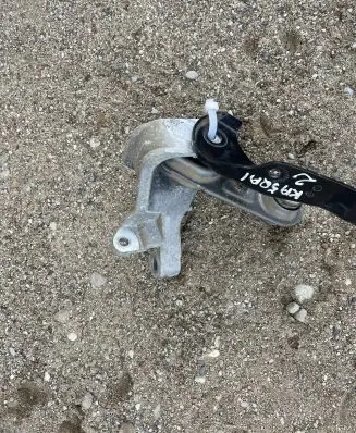 Nissan Qashqai Engine mount bracket 113606LA0A
