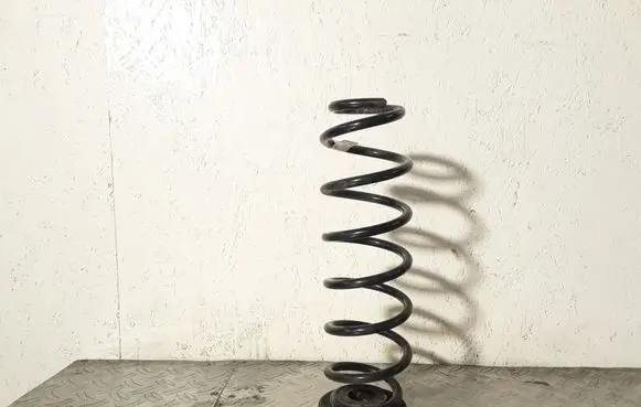 Volkswagen Golf VII Rear coil spring 5Q0511115