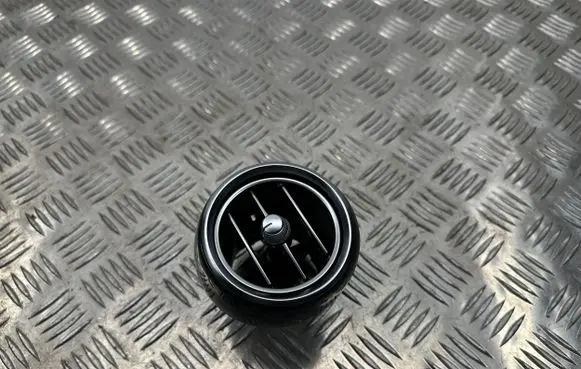 Mercedes-Benz GLC X253 C253 Dash center air vent grill A2058304604