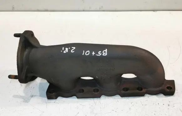 Volkswagen PASSAT B5.5 Exhaust manifold 078253033AQ