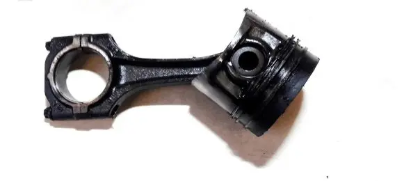 Renault Laguna I Piston with connecting rod