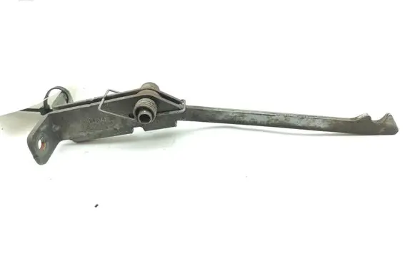 Mercedes-Benz Citan W415 Loading door check strap stopper 497809