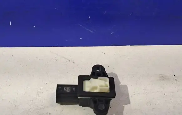 Jaguar F-Type Airbag deployment crash/impact sensor CK5214C676AA