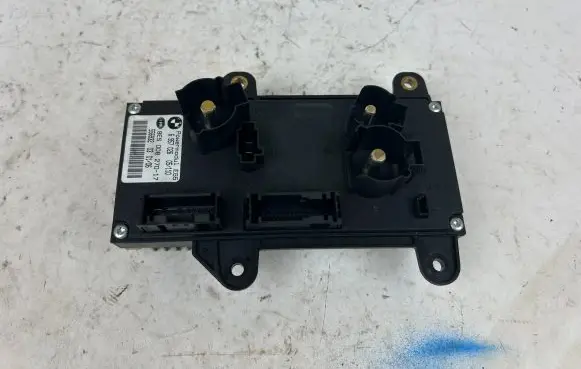 BMW 7 E65 E66 Power management control unit 6957026