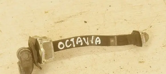 Skoda Octavia Mk2 (1Z) Front door check strap stopper 1Z0837249