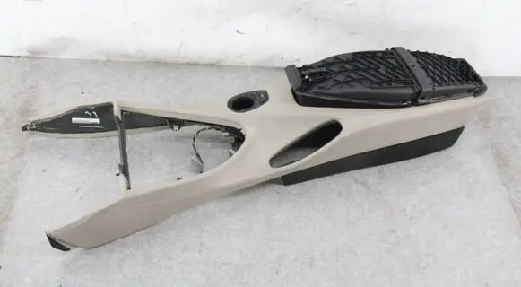 BMW M6 Armrest 8046927 51168046927