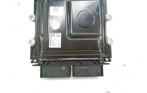 Volvo XC60 Engine control unit/module 31452623