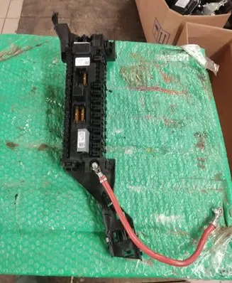 Mercedes-Benz GLE (W166 - C292) Fuse module A1665402350 13935426 5072426