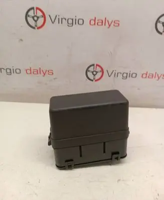 Nissan Qashqai Fuse box set 64200049