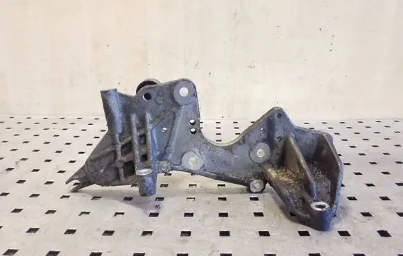 Audi A4 S4 B8 8K Fuel pump bracket 059130147P