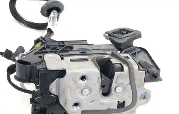 Seat Leon (5F) Front door lock 5K1837016J