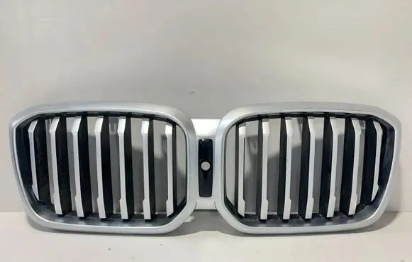 BMW X3 G01 Quarter panel pressure vent 7931236