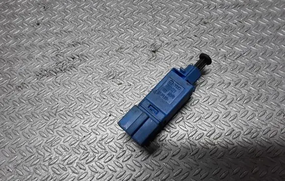 Volkswagen Transporter - Caravelle T4 Brake pedal sensor switch 1H0927189