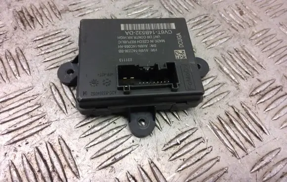Ford Kuga II Door control unit/module CV6T14B532DA