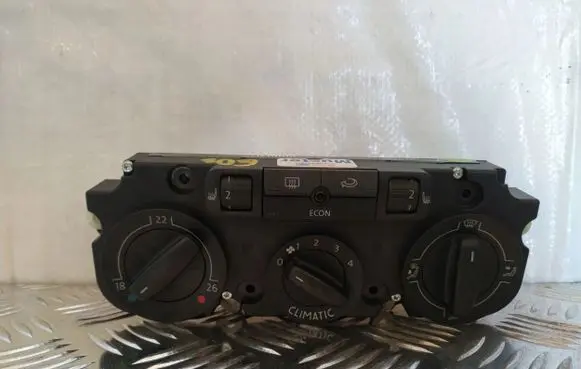 Volkswagen Eos Other switches/knobs/shifts 1Q0820047A