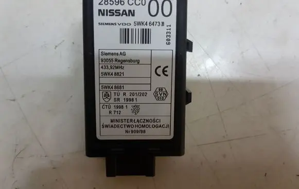 Nissan X-Trail T30 Door central lock control unit/module 5WK48821