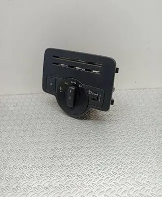Mercedes-Benz Vito Viano W447 Light switch A4476891039