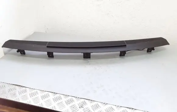 Mercedes-Benz C W204 Third/center stoplight A2046830130 SP5601